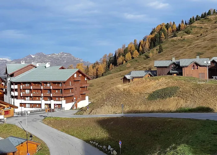 Montagnard A Plagne Soleil, Aux Pieds, 5 Pers. - Fr-1-351-89 * La Plagne